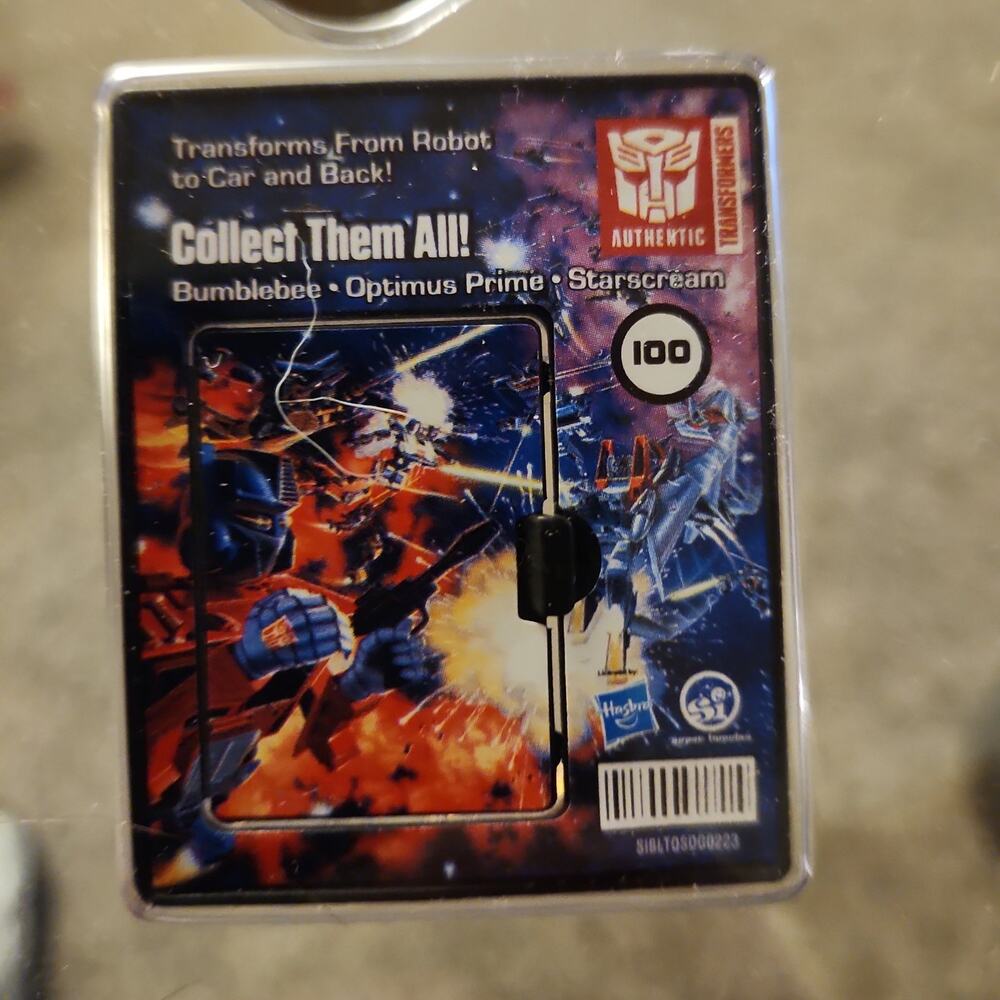 Transformers Worlds Smallest - Picture 3 of 3